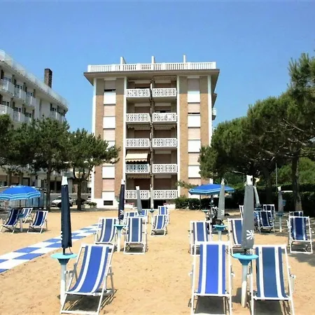 Fronte Mare Private & Free Park Apartment